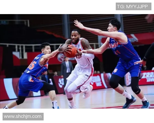 2020年十月CBA广东队与深圳队精彩对决回顾与分析